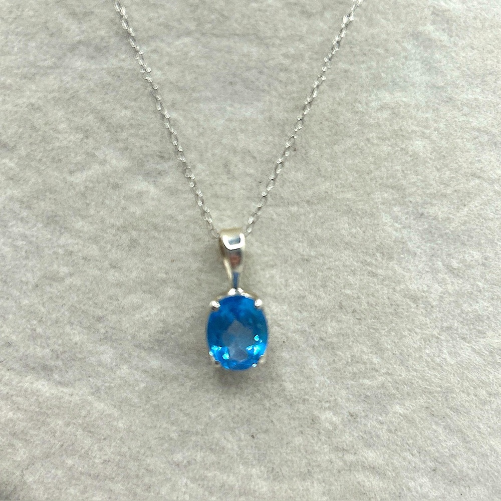 Oval Faceted Blue Topaz  925 Pendant 925 18” Chain Necklace Estate Find